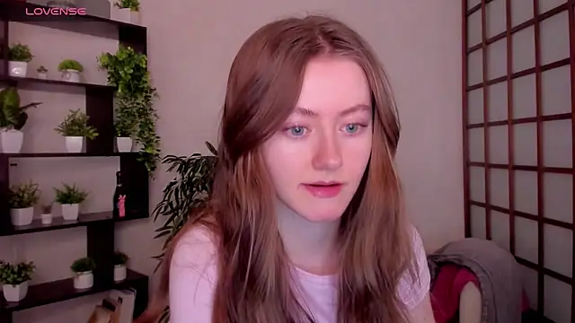 KateCuddle online show from 03.11.26