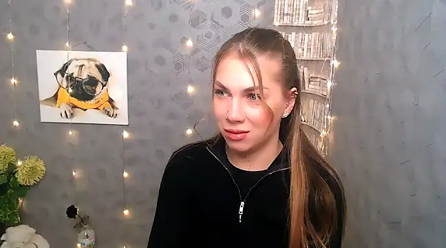 Sport Tall Doll online show from 03.07.25