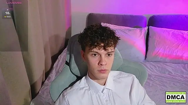 cute thomas online show from 02.11.26