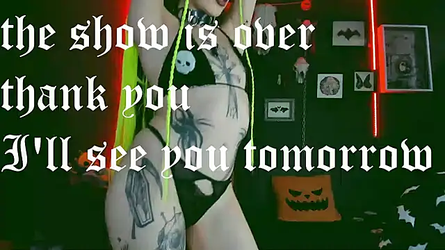 Snapshot of insania_9999_ chatting on 02.27.25 insania 9999 online show from 02.27.25