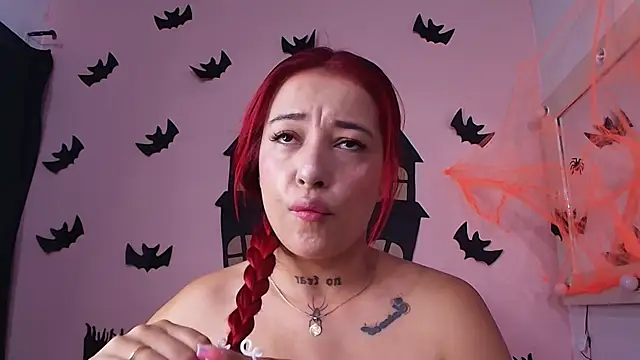 Snapshot of celeste_sea chatting on 10.17.25 celeste sea online show from 10.17.25