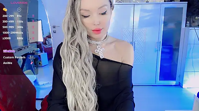 WhiteBunny online show from 12.24.24