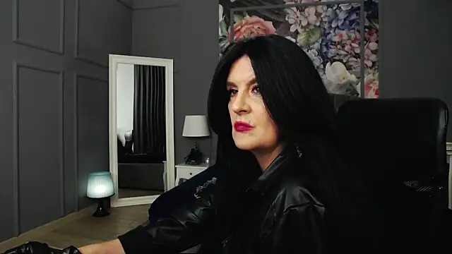 DomMelissaW online show from 01.22.25