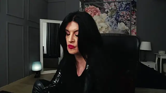 DomMelissaW online show from 02.21.25