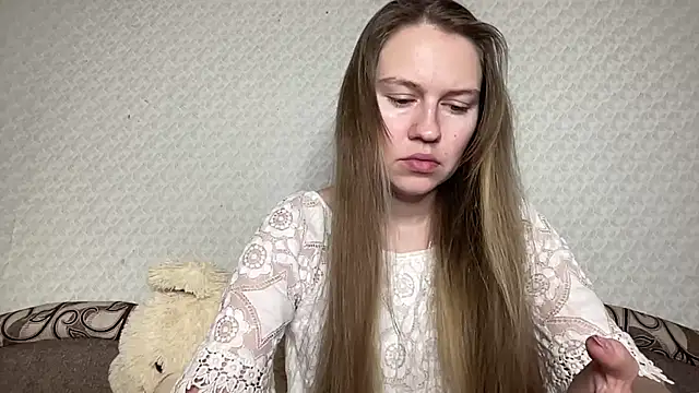 Snapshot of dream_alexa chatting on 02.26.25 dream alexa online show from 02.26.25