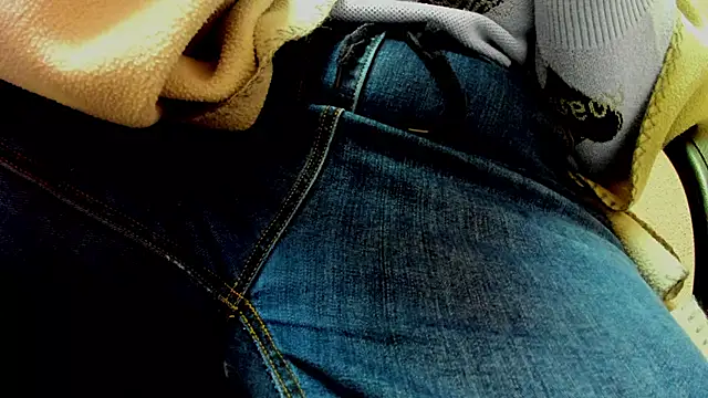 Snapshot of Persephoni chatting on 12.26.24 Persephoni online show from 12.26.24