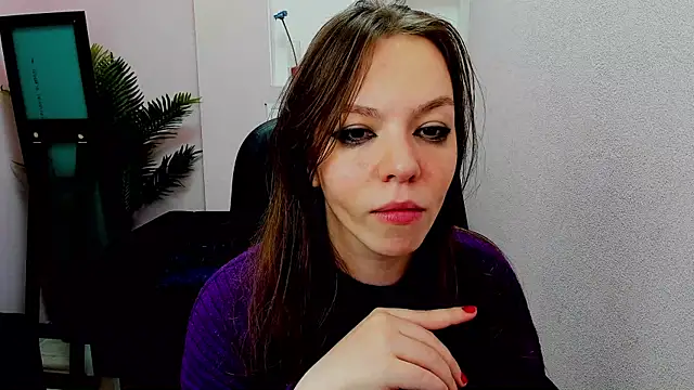 Snapshot of Persephoni chatting on 01.26.25 Persephoni online show from 01.26.25