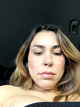 Snapshot of LeaGambit__ chatting on 12.18.25 LeaGambit online show from 12.18.25