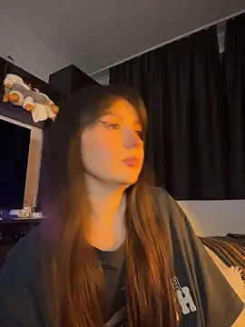 itssophiie online show from 06.07.26