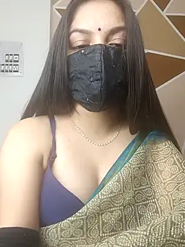 Snapshot of _desigori chatting on 12.20.24  desigori online show from 12.20.24