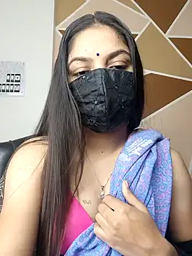 Snapshot of _desigori chatting on 01.31.25  desigori online show from 01.31.25