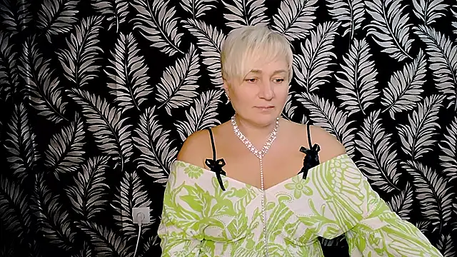 Olivia playful online show from 12.08.24