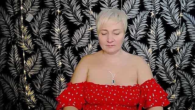 Olivia playful online show from 01.05.25