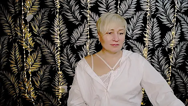 Olivia playful online show from 02.06.25