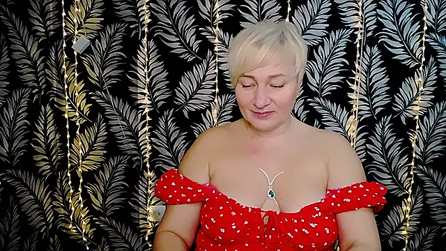 Olivia playful online show from 02.07.25