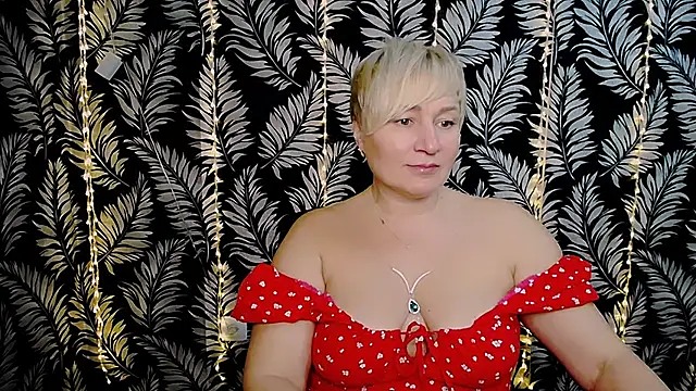 Olivia playful online show from 02.14.25