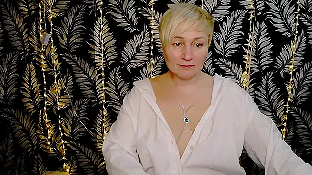 Olivia playful online show from 03.15.25