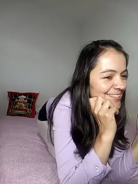 Snapshot of sarasweet_4 chatting on 12.03.25 sarasweet 4 online show from 12.03.25