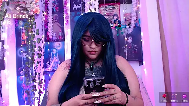  Ali Brinck  online show from 12.30.24