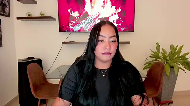 Snapshot of brunetenikole02 chatting on 09.13.25 brunetenikole02 online show from 09.13.25