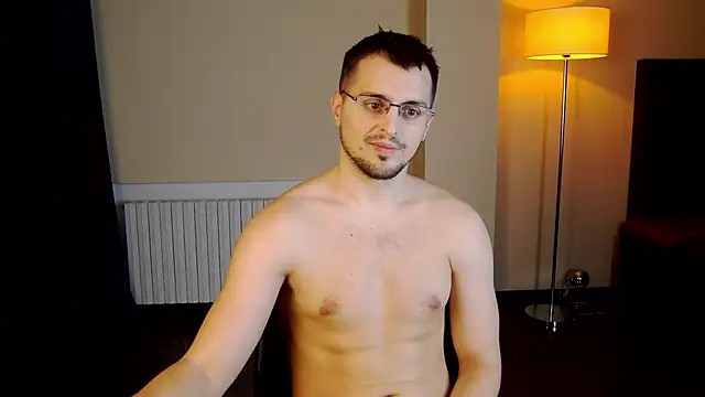 Snapshot of Friend12321 chatting on 02.07.25 Friend12321 online show from 02.07.25