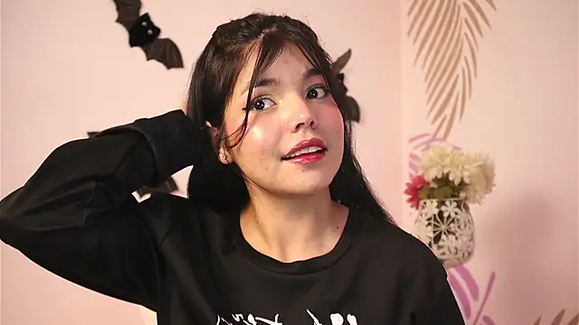 dianebleu online show from 11.04.25