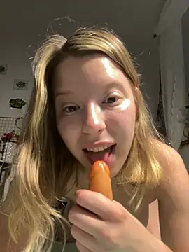 kimczii online show from 06.30.26