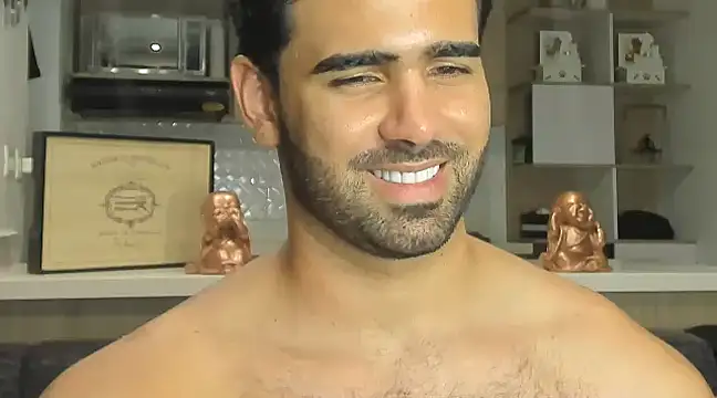 Snapshot of BradleySmithx chatting on 01.30.25 BradleySmithx online show from 01.30.25
