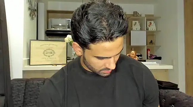 Snapshot of BradleySmithx chatting on 03.10.25 BradleySmithx online show from 03.10.25