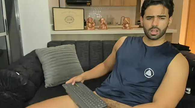 Snapshot of BradleySmithx chatting on 03.21.25 BradleySmithx online show from 03.21.25