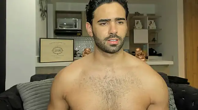 Snapshot of BradleySmithx chatting on 03.22.25 BradleySmithx online show from 03.22.25