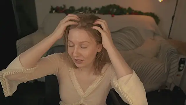  Killer Smile  online show from 01.09.25