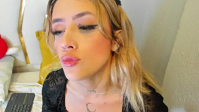 Sabrina Cole online show from 02.19.25