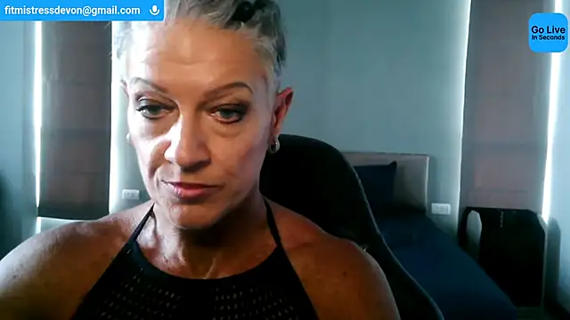 Snapshot of Devon2020 chatting on 07.17.26 Devon2020 online show from 07.17.26