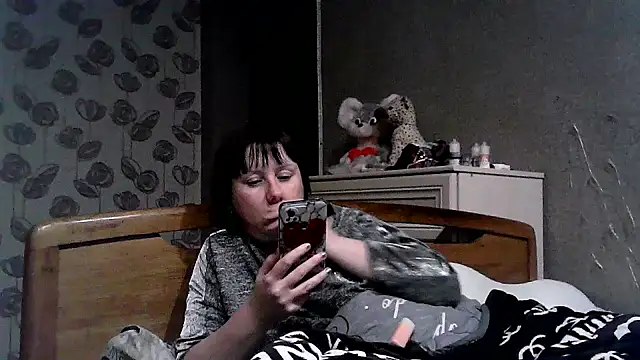 explored romantic online show from 02.11.25