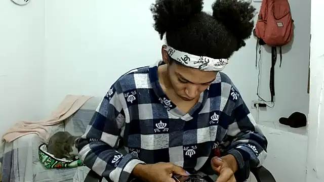 angelamarie1 online show from 10.30.25