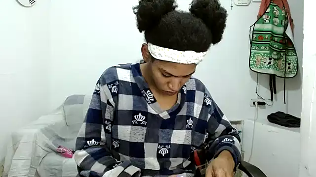 angelamarie1 online show from 11.05.25