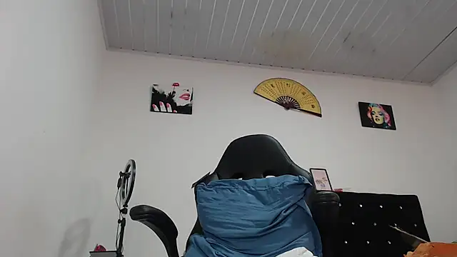 pamelabigcock69 online show from 04.21.26