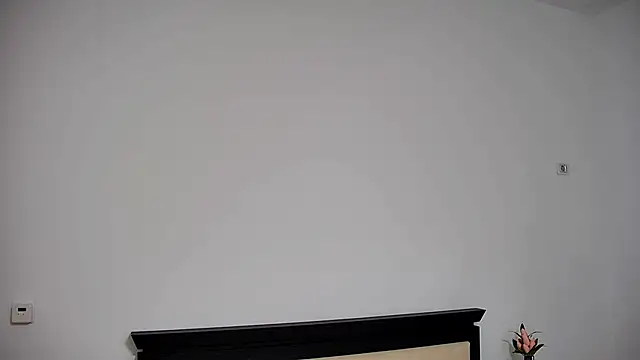 Snapshot of Sierra_Halle chatting on 03.16.25 Sierra Halle online show from 03.16.25