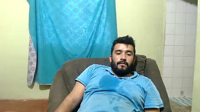 Snapshot of isearchcompany chatting on 02.17.25 isearchcompany online show from 02.17.25