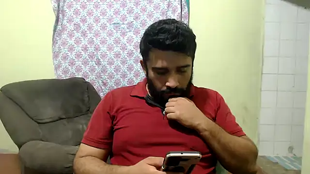 Snapshot of isearchcompany chatting on 02.27.25 isearchcompany online show from 02.27.25