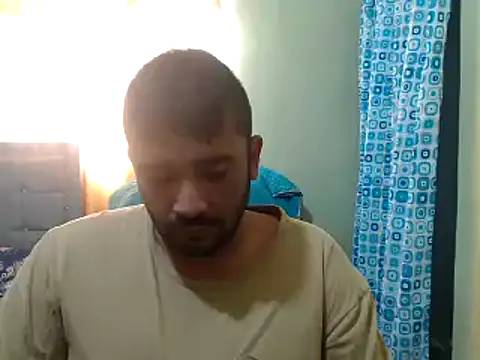 Snapshot of isearchcompany chatting on 03.08.25 isearchcompany online show from 03.08.25