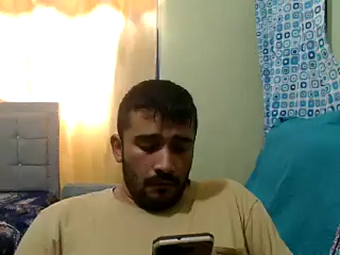 Snapshot of isearchcompany chatting on 03.08.25 isearchcompany online show from 03.08.25