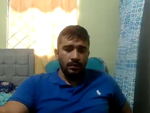 Snapshot of isearchcompany chatting on 03.10.25 isearchcompany online show from 03.10.25