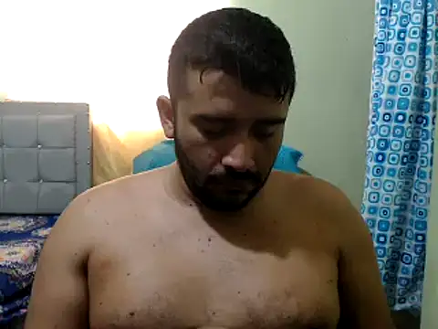 Snapshot of isearchcompany chatting on 03.12.25 isearchcompany online show from 03.12.25