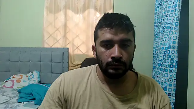 Snapshot of isearchcompany chatting on 03.14.25 isearchcompany online show from 03.14.25