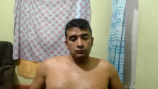 Snapshot of isearchcompany chatting on 03.19.25 isearchcompany online show from 03.19.25