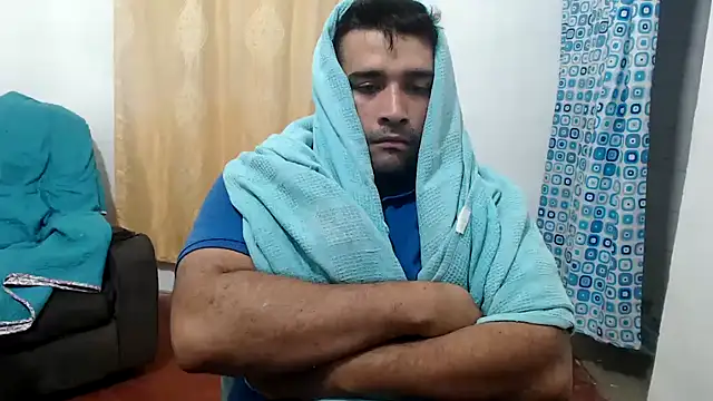 Snapshot of isearchcompany chatting on 03.23.25 isearchcompany online show from 03.23.25