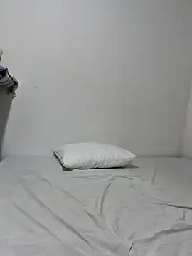 frenchxena98 online show from 11.17.25