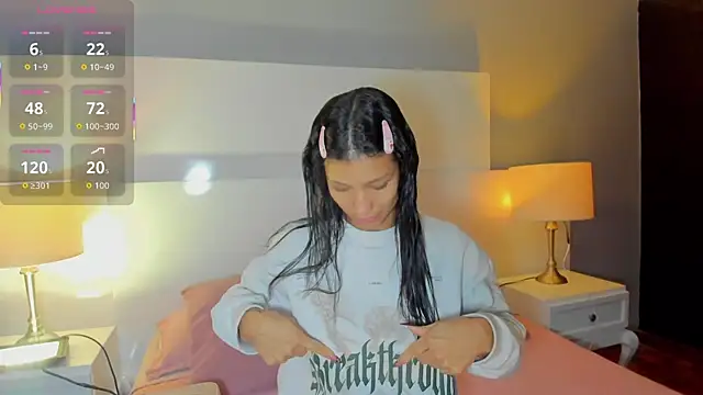 LauraAristizabal online show from 11.05.25